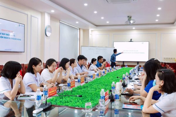 Chuẩn hóa giao tiếp ứng xử y tế cho phòng khám